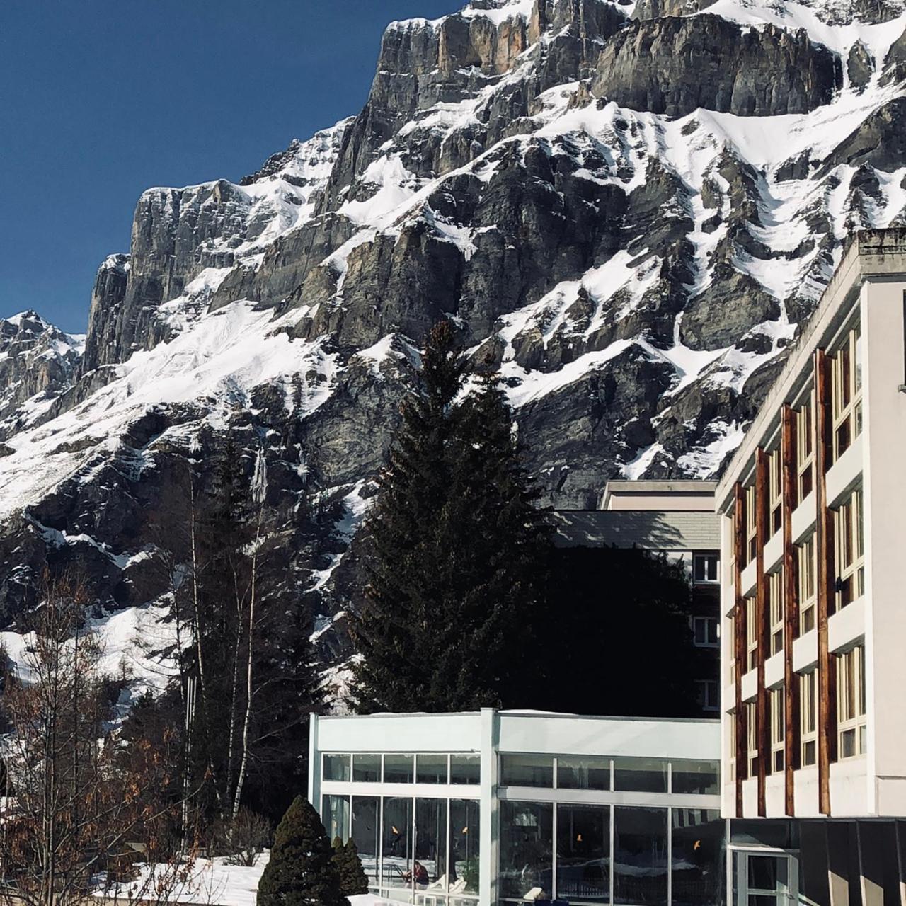 Hotel Regina Terme Leukerbad Kültér fotó